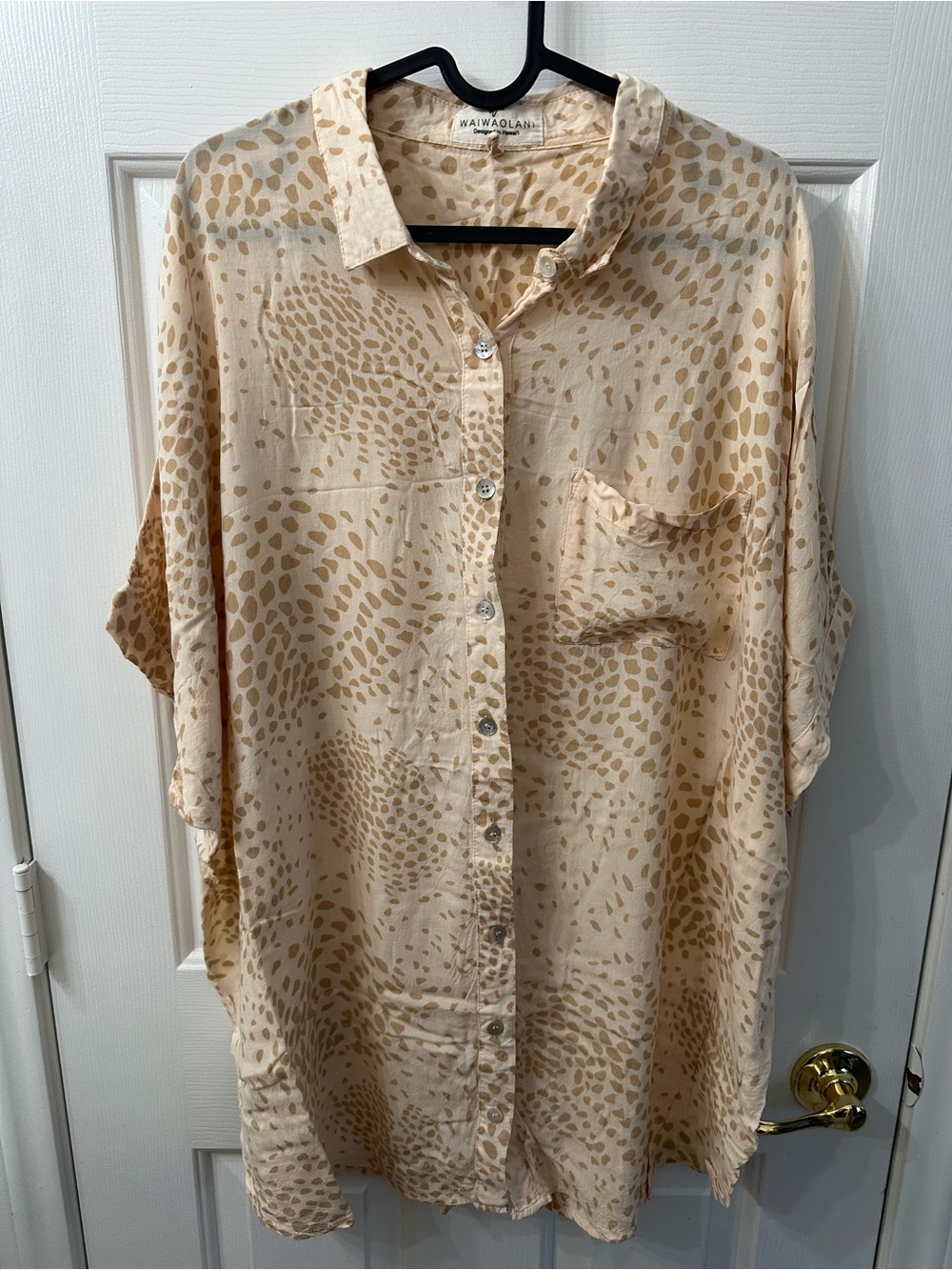 Waiwaolani Charlie Top Hawaii Button-Down Shirt Cream Tan Pocket Collar XL